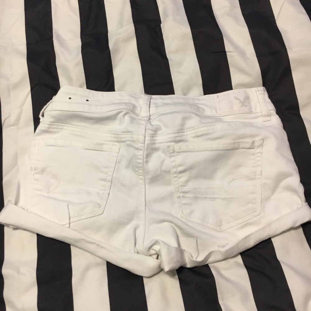 american eagle white shorts